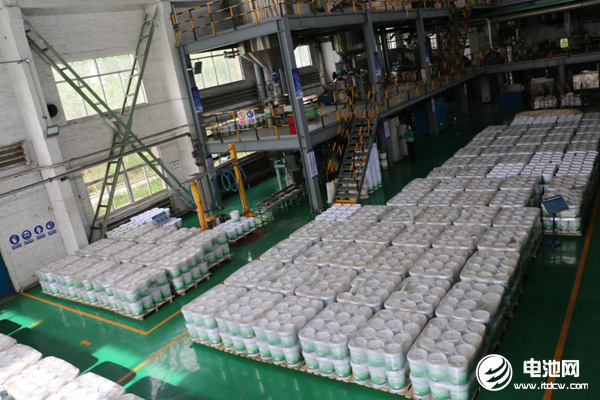 中国电池新能源产业链调研团参观调研金川粉体公司