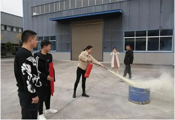 General manager Wang of fire safety came to Lijia company to inspect and guide the fire work